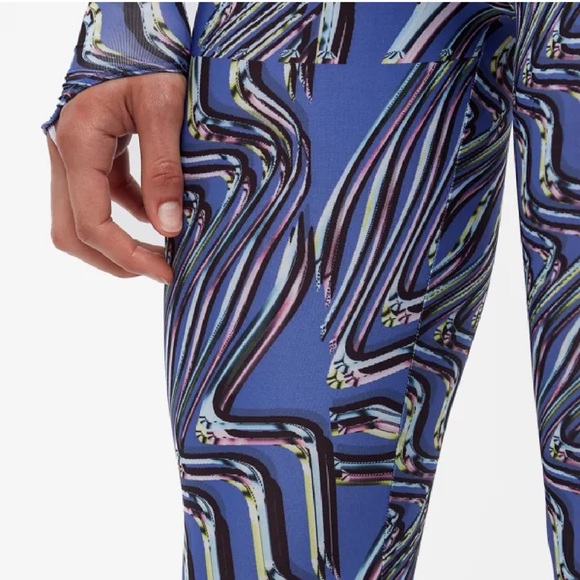 NEW • MAISIE WILEN Body Shop Legging in Chromatic Purple - Picture 5 of 7